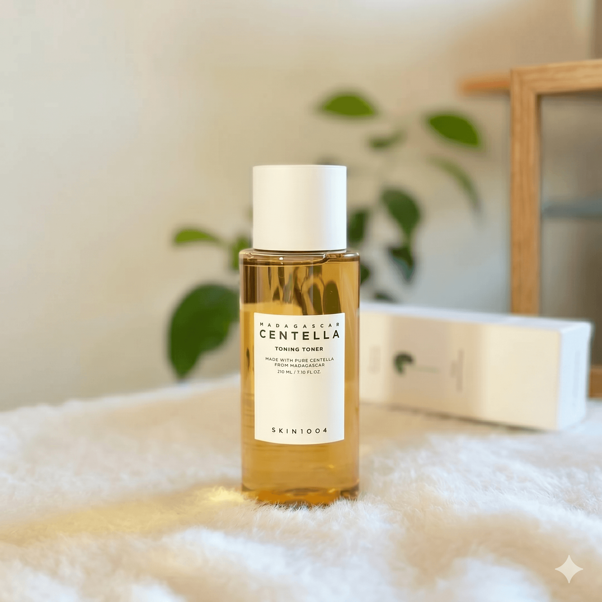 Nước Hoa Hồng Dịu Da SKIN1004 Madagascar Centella Toning Toner 210ml