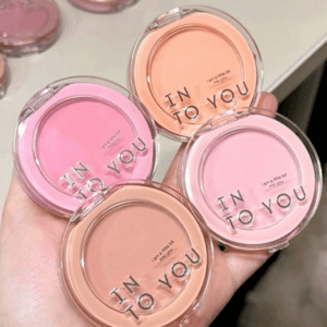 Phấn má hồng mịn lì tự nhiên INTO YOU Fluffy Pillow Blush 1 ô chính hãng